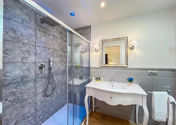 Portion Of With Private Pool 빌라 *